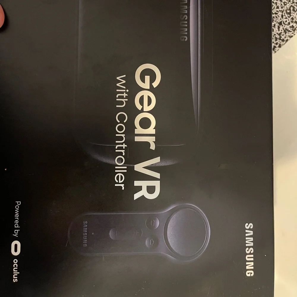 Gear vr with controller